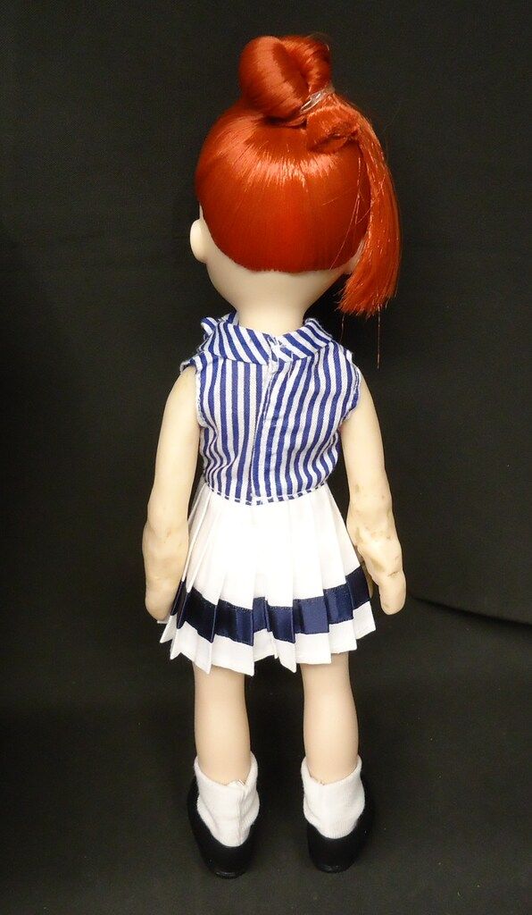 メズコ リビングデッドドールズ シリーズ30 Lydia The Lobster Girl