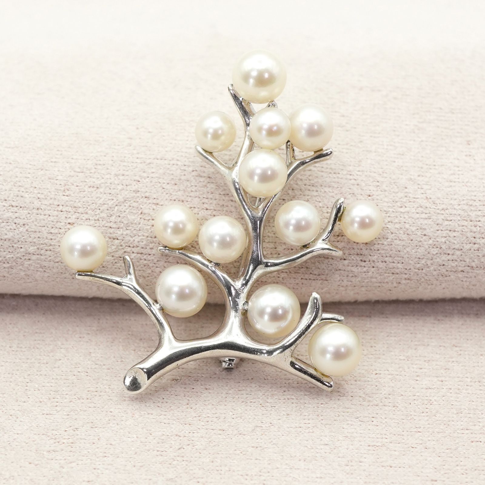 MIKIMOTO♡ベビーパール♡シルバーブローチ MIKIMOTO - ミキモト ブローチ ベビーパール 真珠 4.4mm