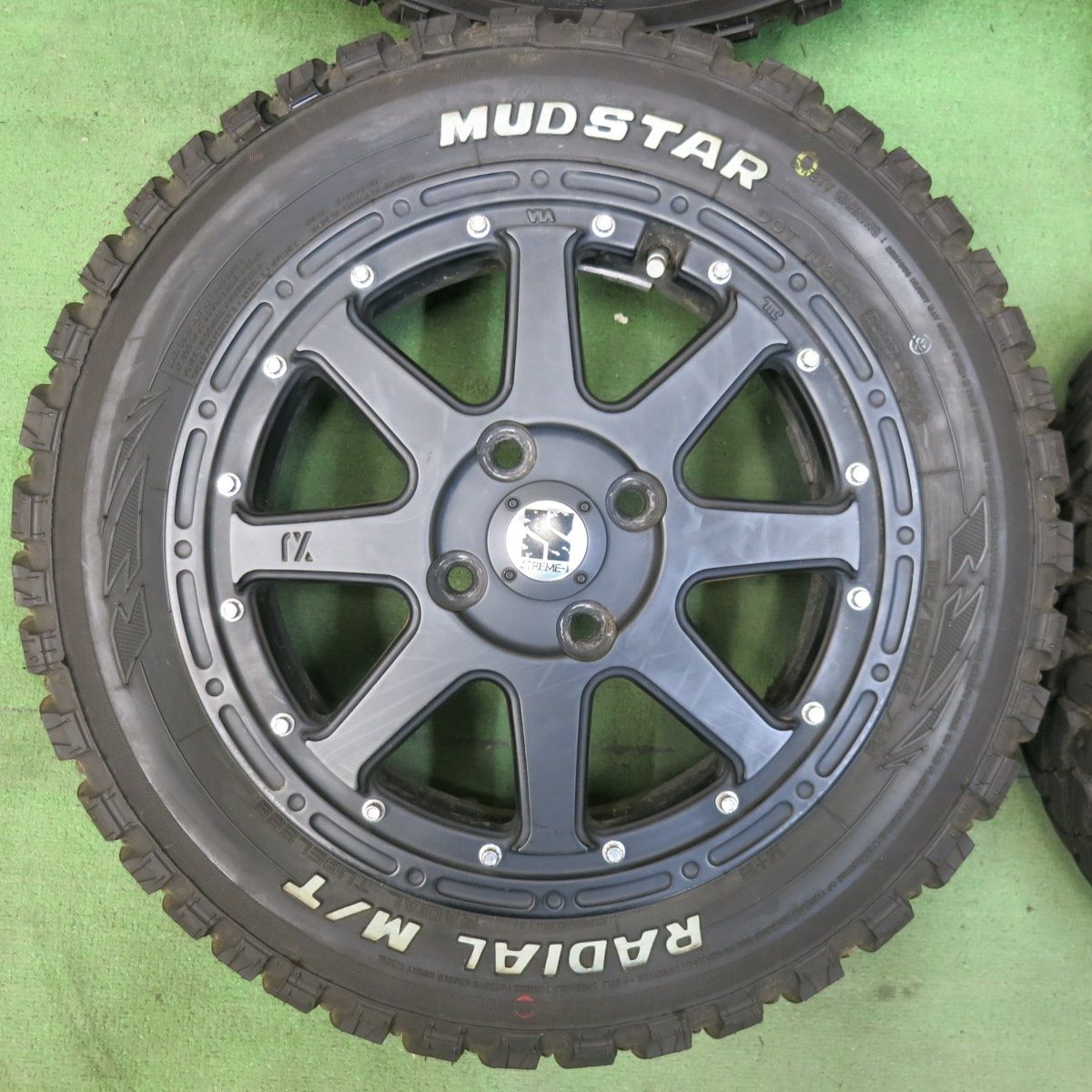 バリ溝！24年！9分☆XTREME-J 165/65R14 マッドスター ラジアル M/T