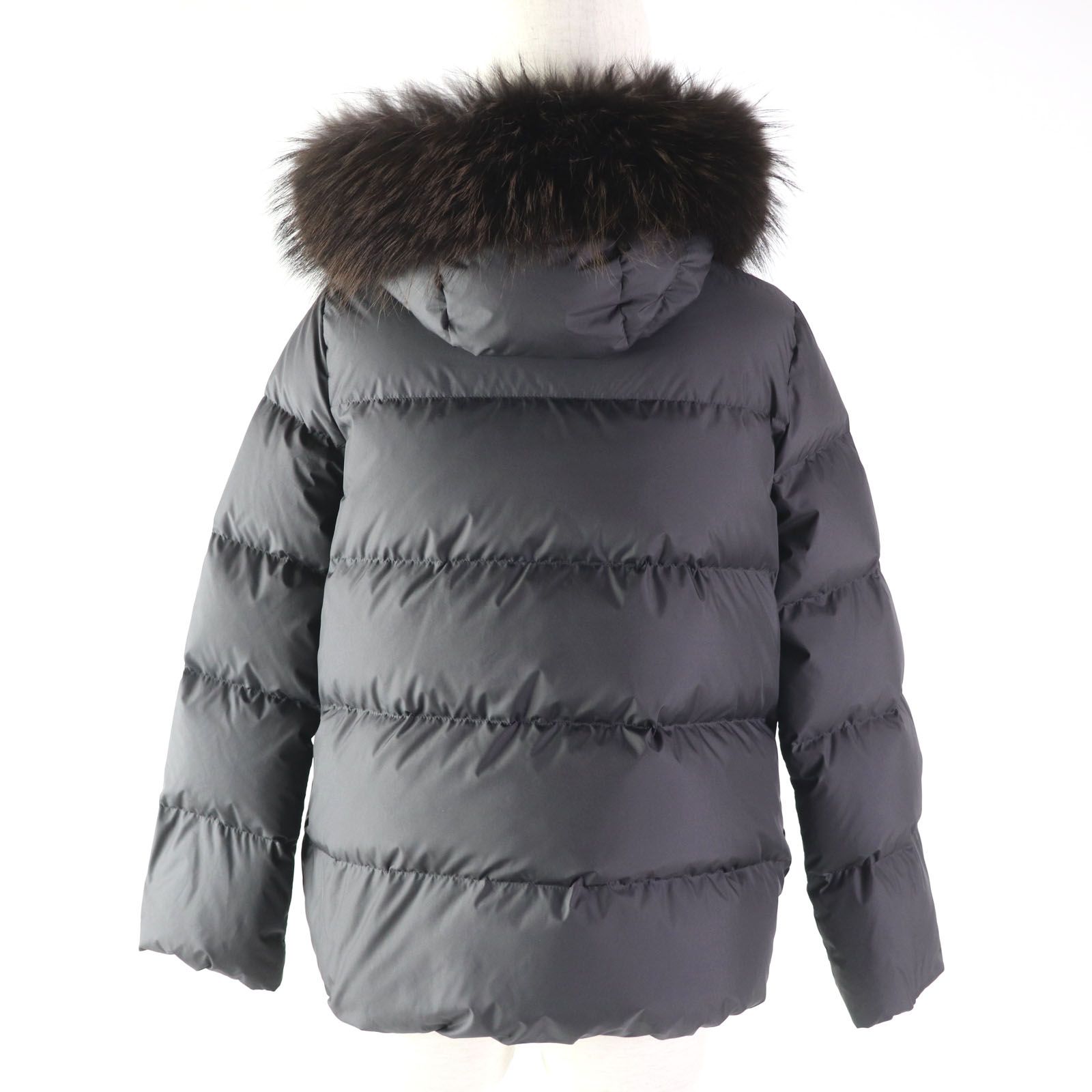 ナノユニバース西川ダウンレディース36 美品