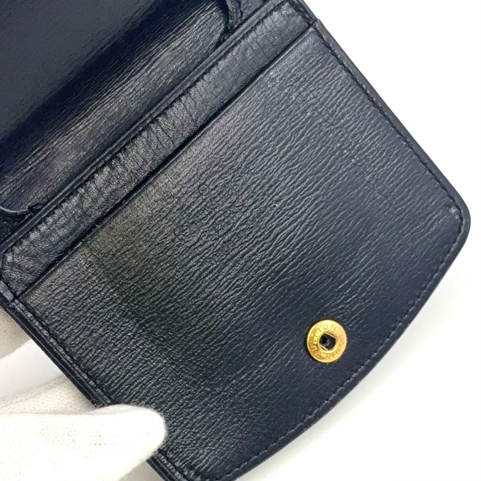 LOUIS VUITTON エピ　キュベットスプール　ノワール LOUIS VUITTON キュベット スプール エピ レザー ブラック 財布