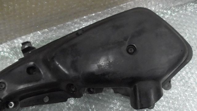 ライブディオZX中期 AF35 の エアクリーナーボックス