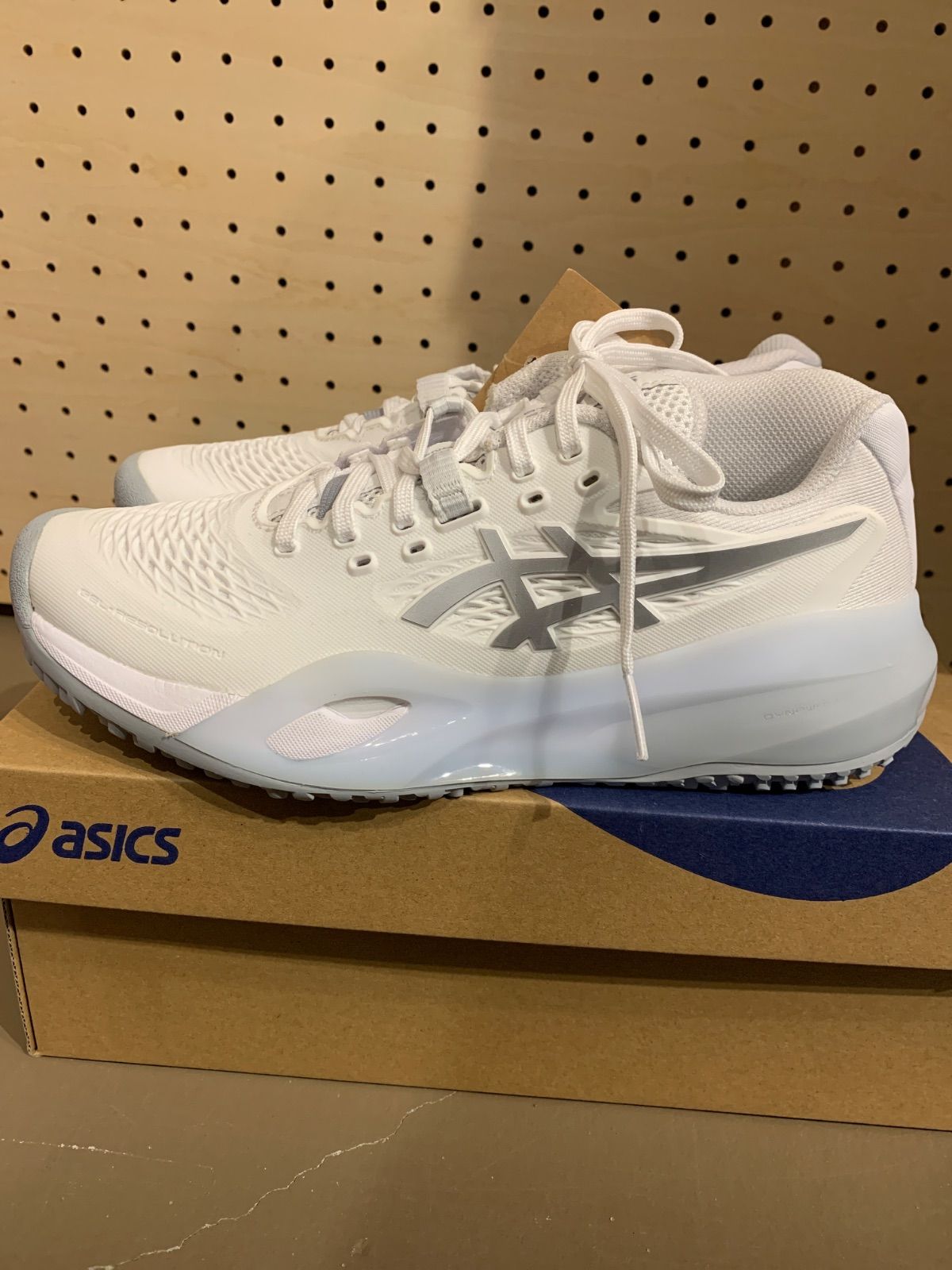 アシックスレディーステニスシューズ白