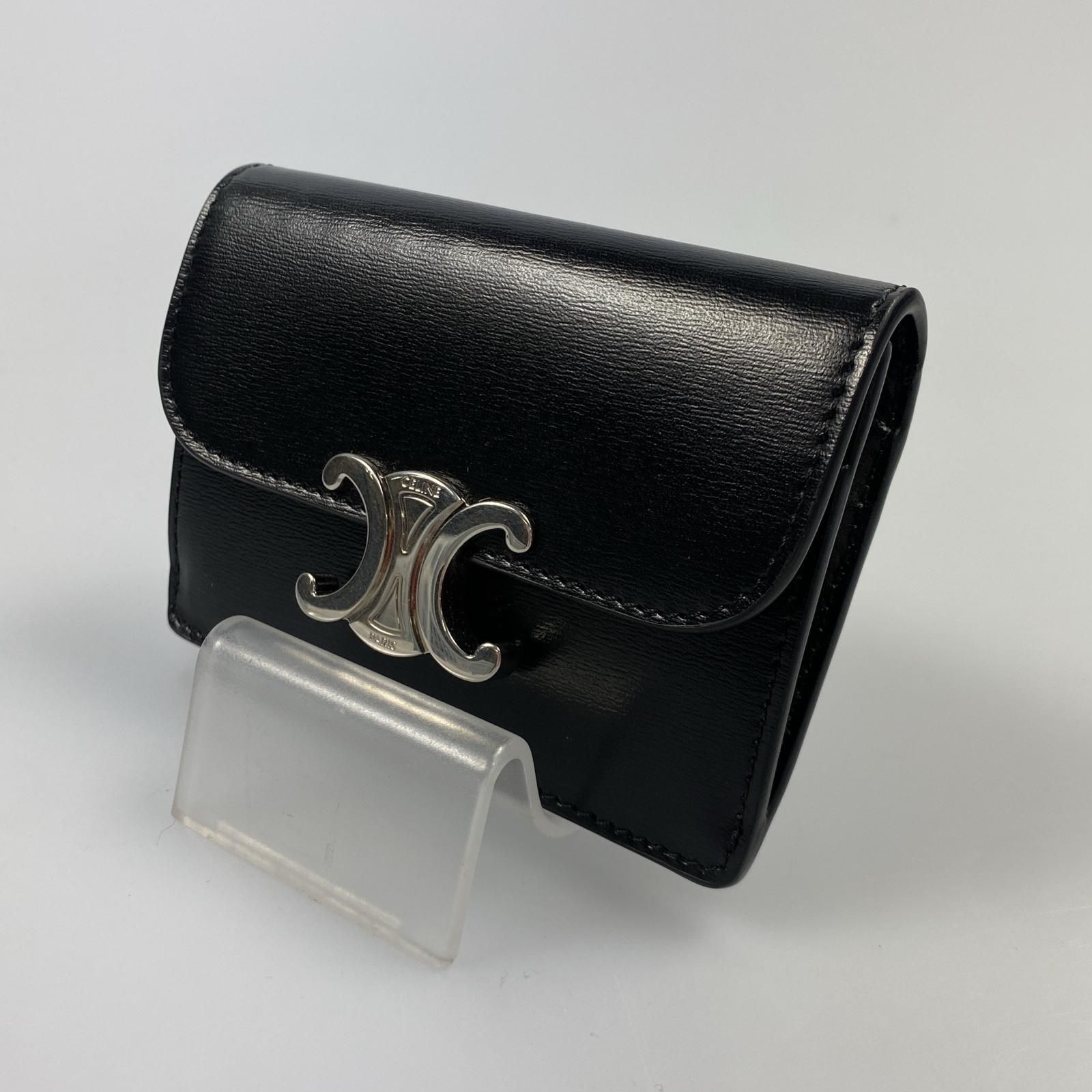 姫路東店 CELINE | セリーヌ カードケース トリオンフフラップ付きカードホルダー 10I583DPV.38SI シャイニーカーフスキン 125