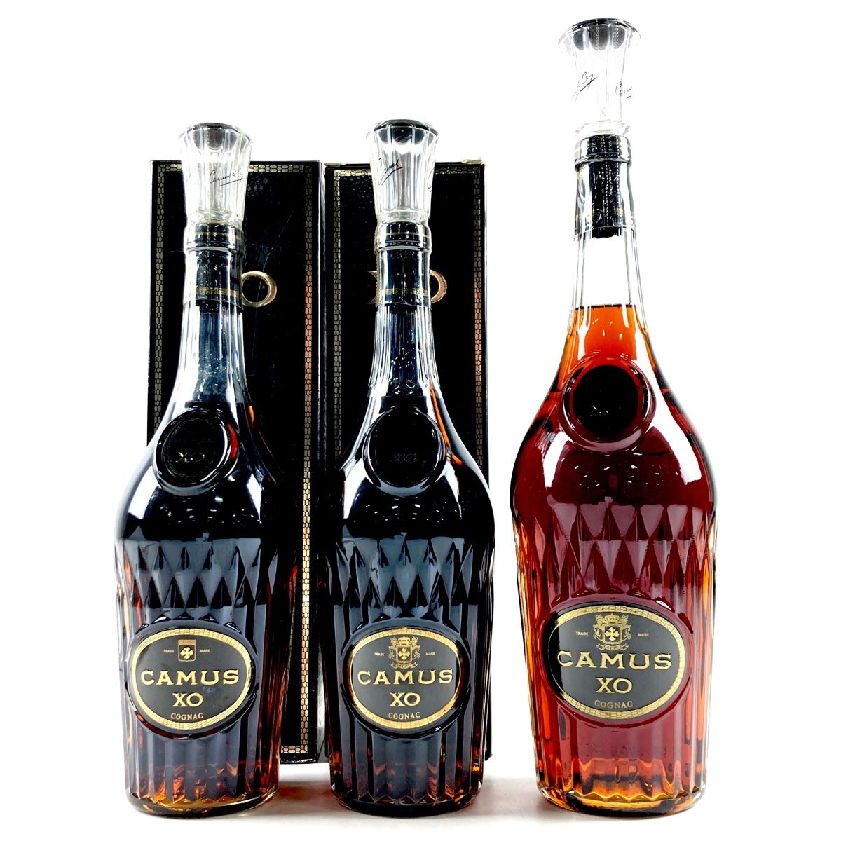 3本 カミュ CAMUS XO ロングネック コニャック 700ml ブランデー 