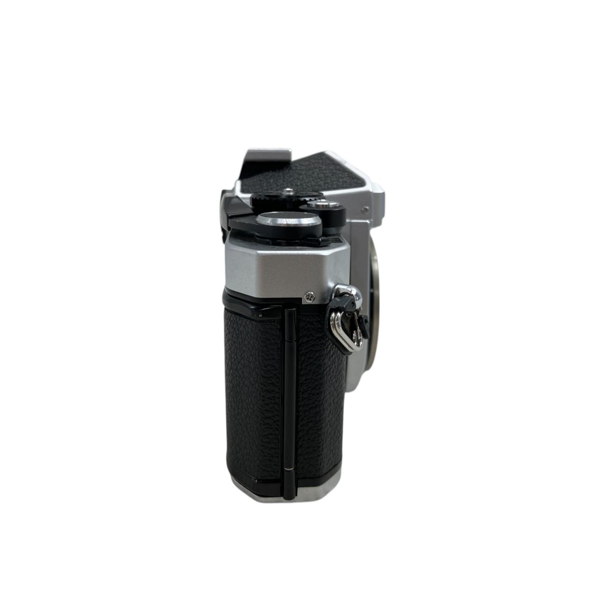 ニコン / Nikon FE Body と FE2 Body　ジャンク品 Nikon FE2 シルバー フィルム 一眼レフ カメラ ボディ ニコン