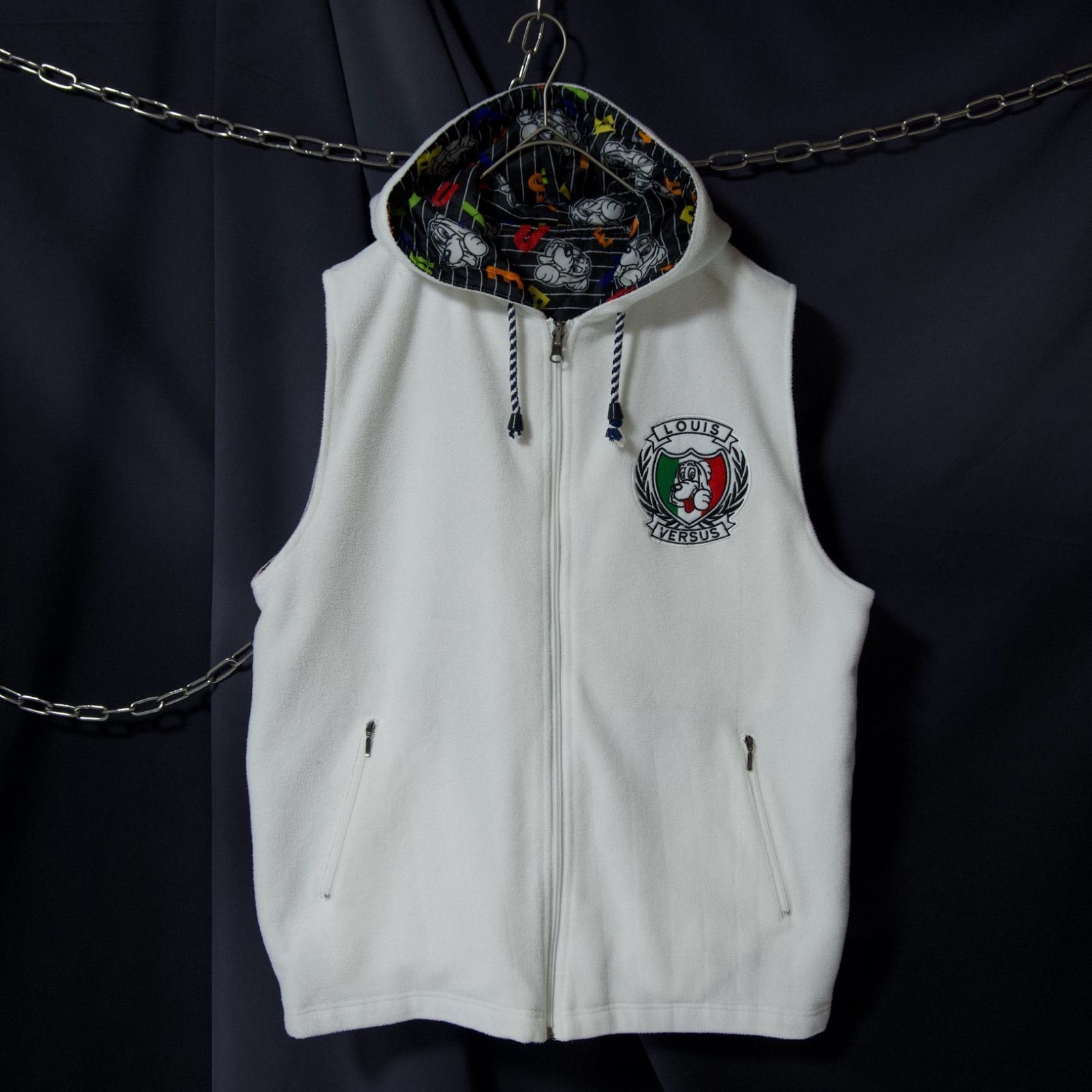 ブラックアンドホワイト犬刺繍リバーシブルベスト 【公式通販】