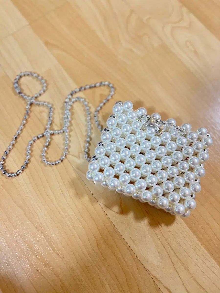 ナンバー링 ミニ パール クロスバッグ