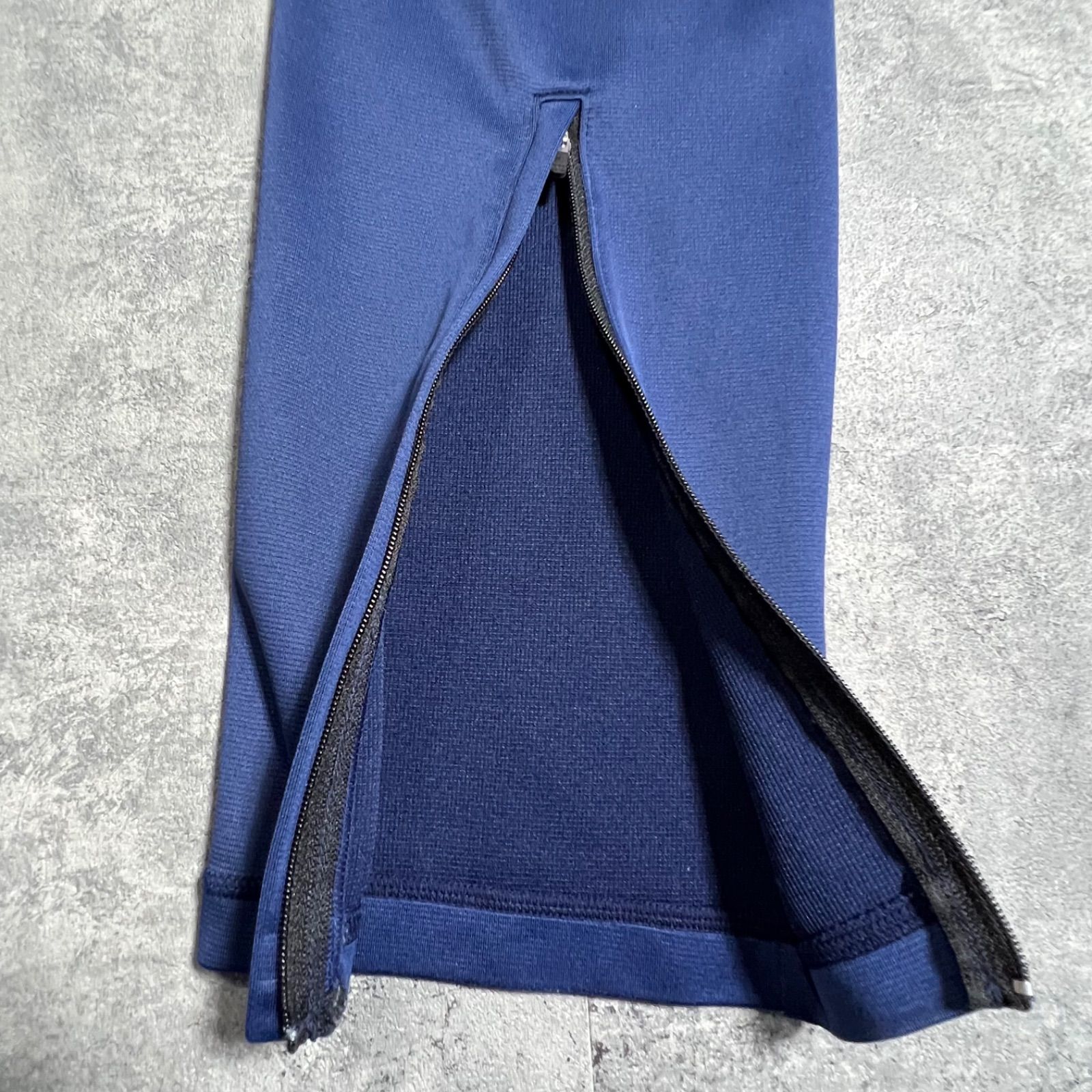 カターレ富山 支給品 トレーニングウェア上下 ネイビー M 希少
