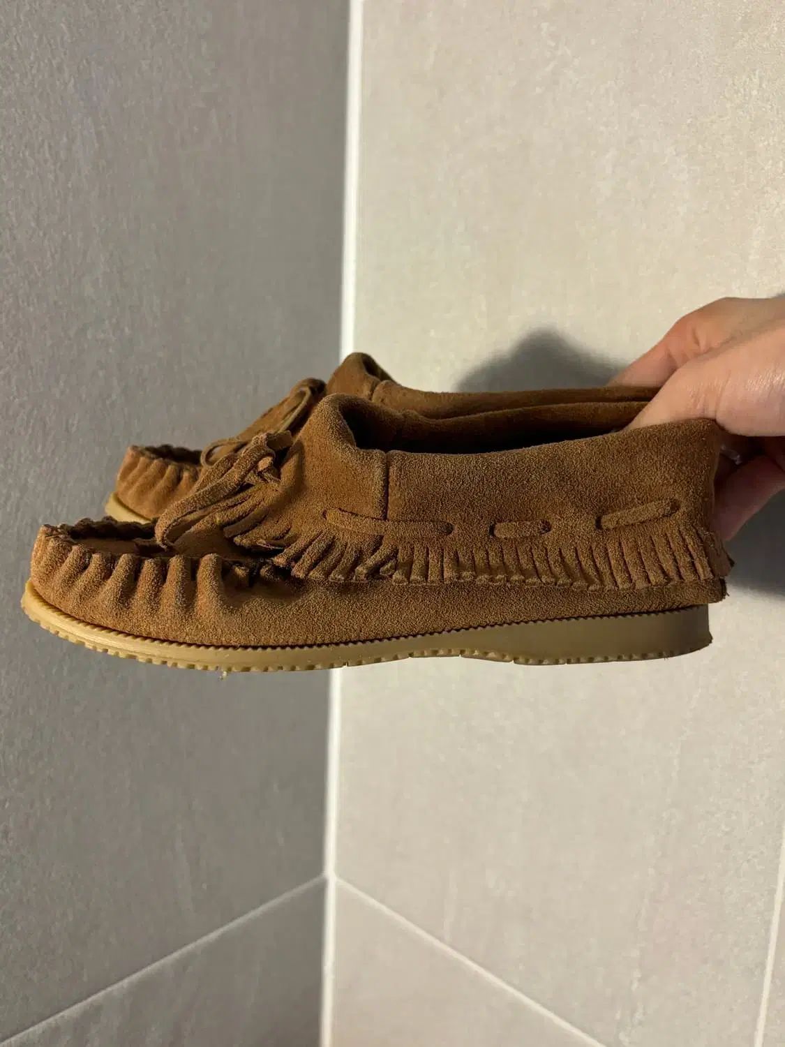 アミモック アミ首 モカシンシューズ