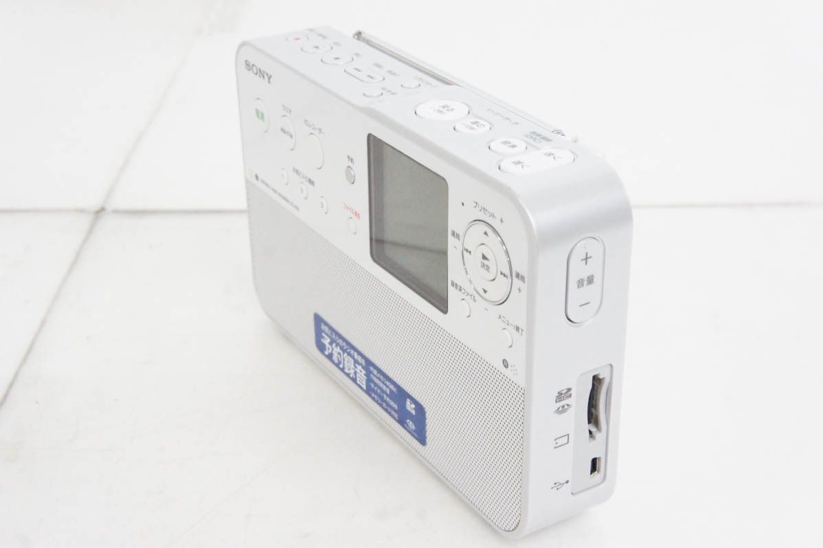 ソニー、4GBメモリー内蔵のポータブルラジオ - 価格.com SONY ICZ−R50