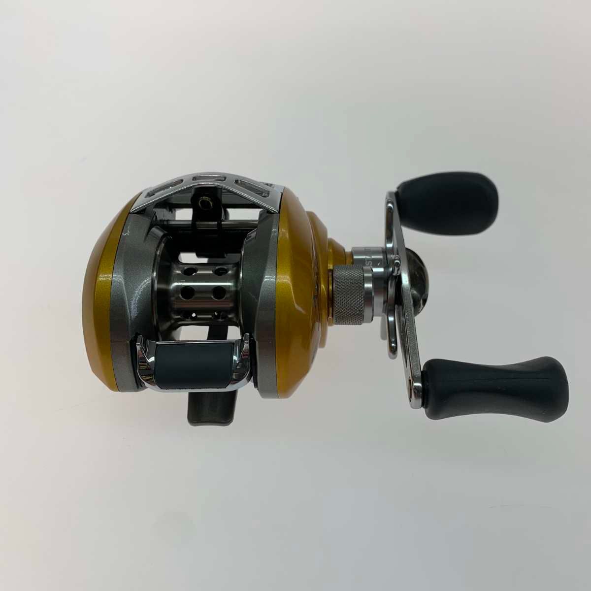 PFLUEGER ASARO フルーガーベイトリール オレンジ右ハンドル#401 PFLUEGER ASARO フルーガーベイトリール オレンジ右ハンドル#401