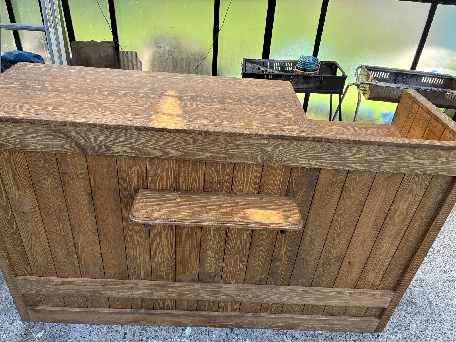 受付カウンターテーブル レジカウンター 受注製作 ダーク レジ用凹み付 1500 シェルフ付 店舗