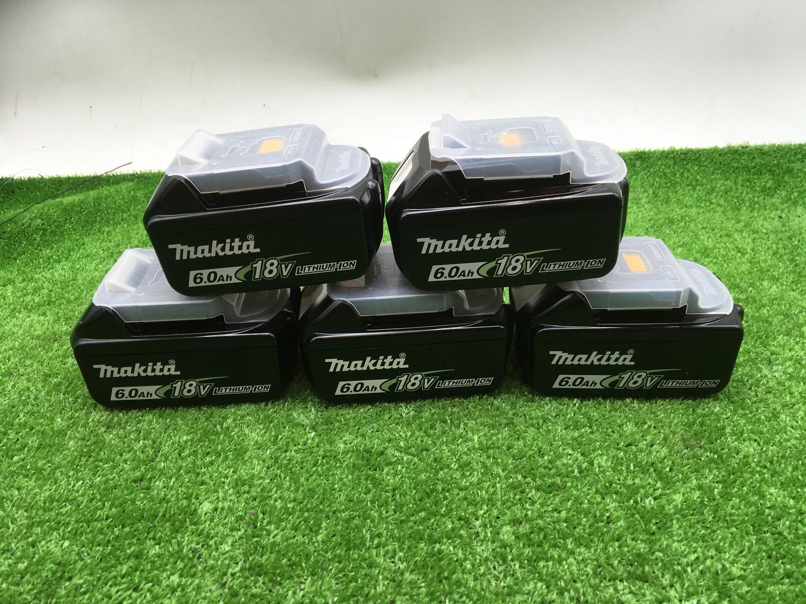 【領収書発行可】[未使用/箱なし/5個セット]Makita/マキタ 18v 6.0Ah リチウムイオンバッテリー BL1860B 5個セット [IT5FHR769C3K][エコツール豊田インター店]