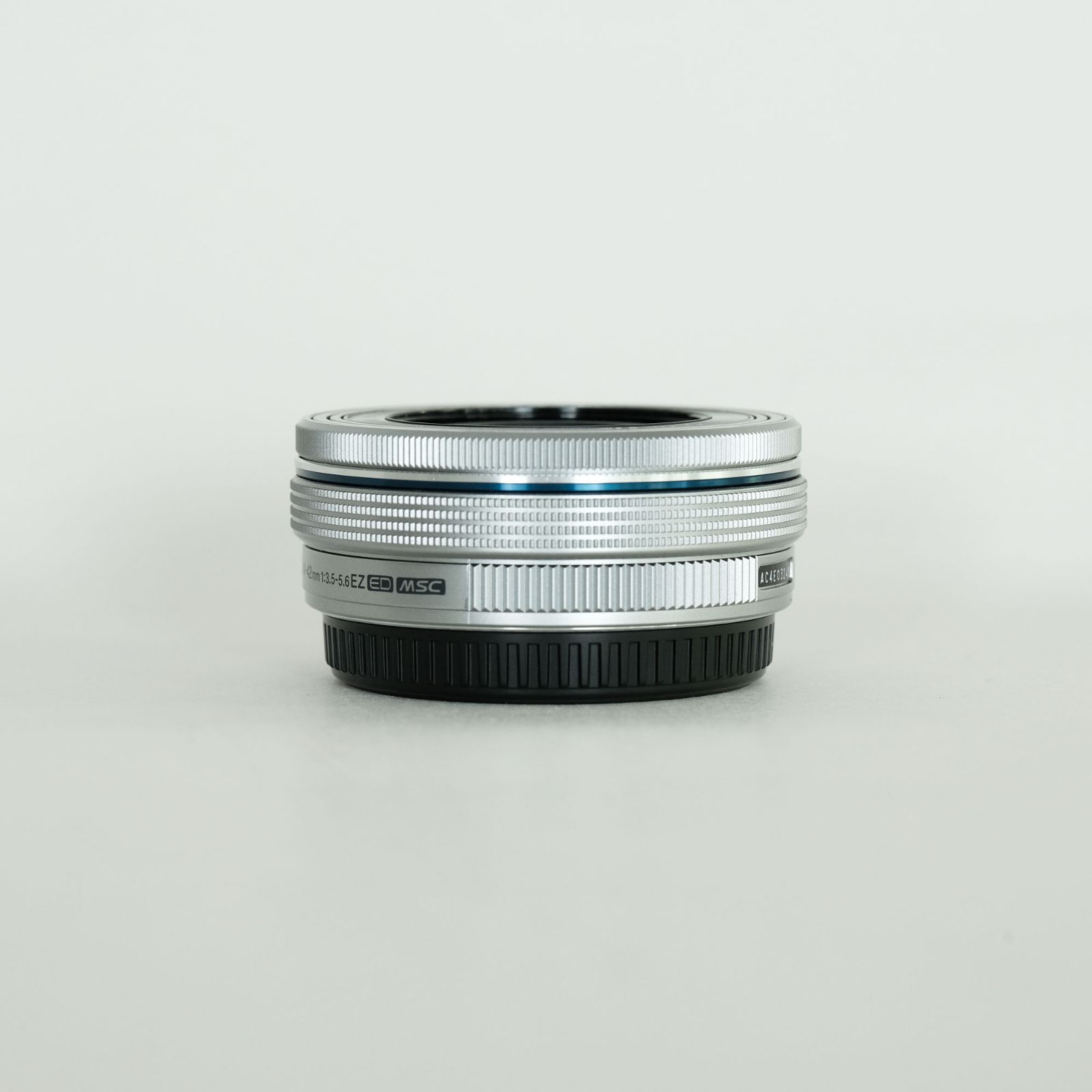 美品｜自動開閉レンズキャップ付] OLYMPUS M.ZUIKO DIGITAL ED