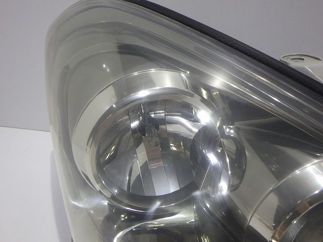 Yahoo!オークション カルディナ ヘッドライト左右 HID AZT241/246 後期
