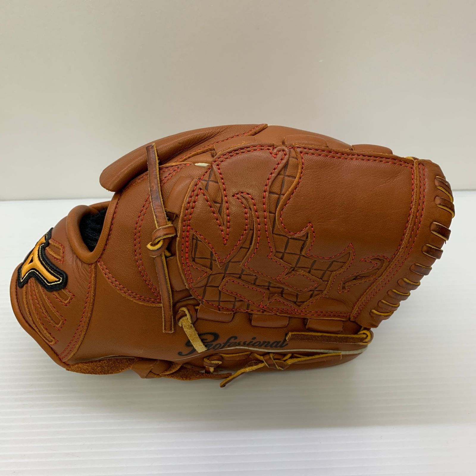 三浦大輔直筆サイン入りグローブ ベイスターズ 三浦大輔選手直筆サイン