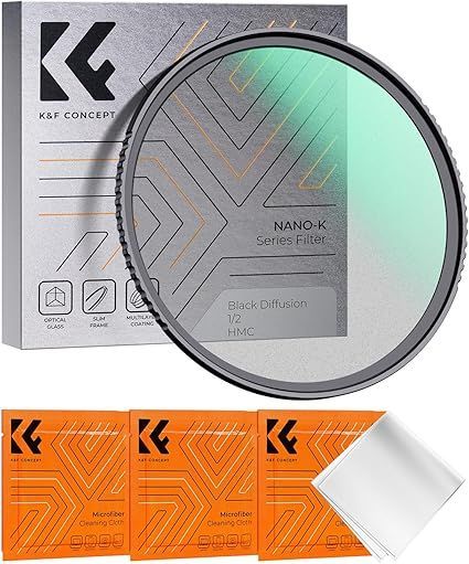 【在庫処分】Ku0026F Concept 62mm ブラックミスト1/2フィルター ソフト効果 コントラスト調整用 ソフト描写用フィルター 多層ナノコーティング 航空アルミ材質 薄枠 3枚クリーニングクロス付き 