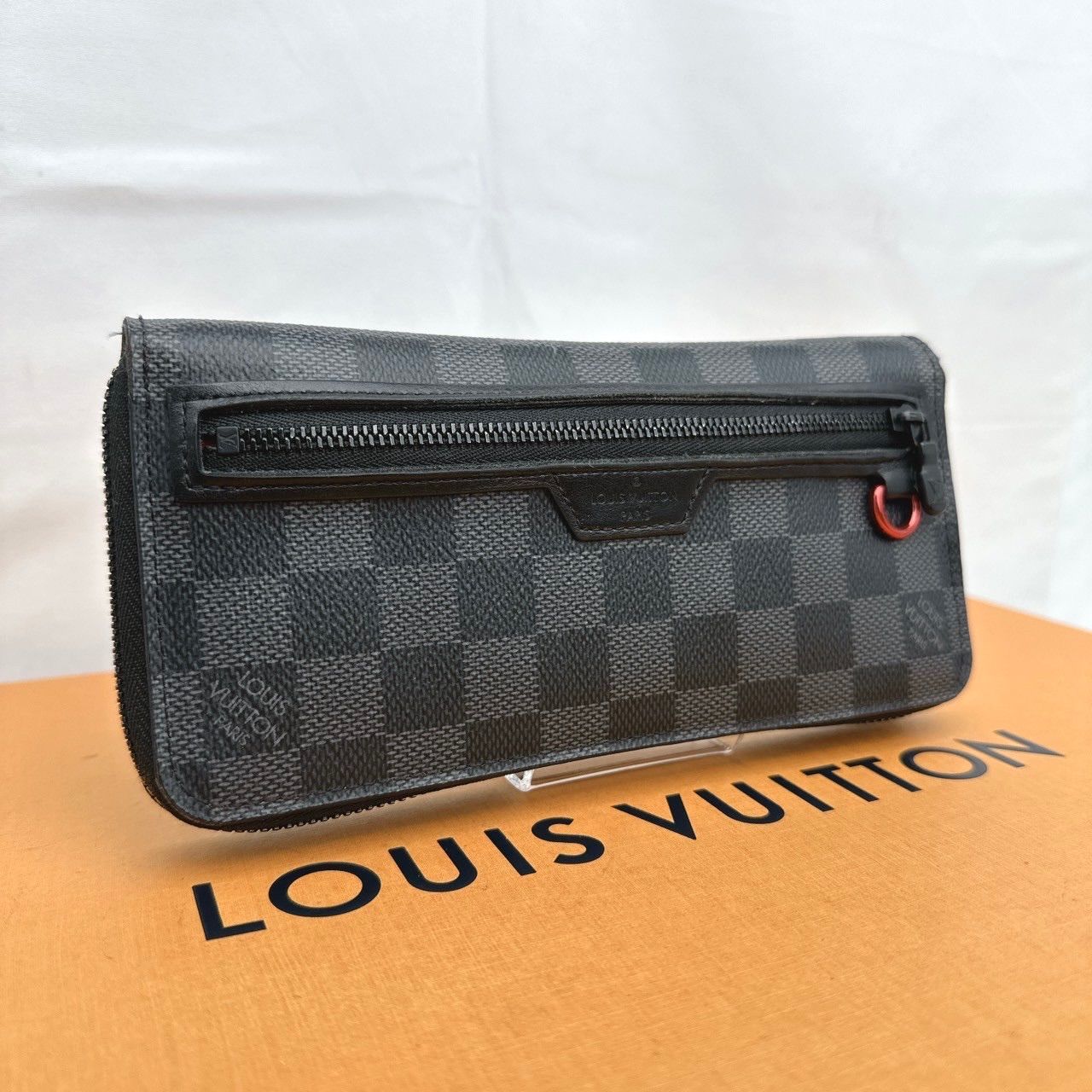 ルイヴィトン 長財布 ダミエ グラフィット ユーティリティ ヴェルティカル