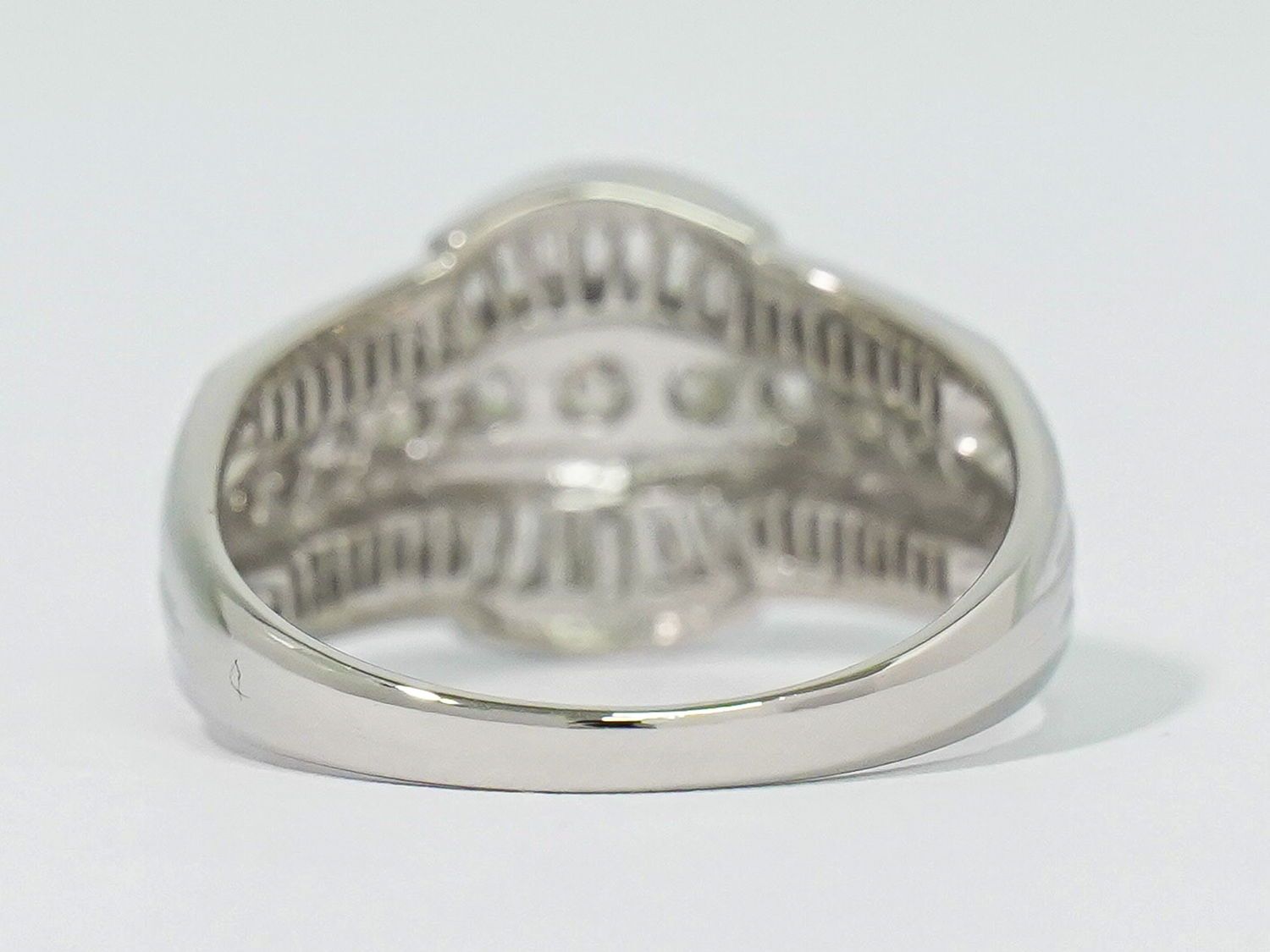 本物 ダイヤモンド 1.00ct Pt900 リング 指輪 14号 プラチナ  