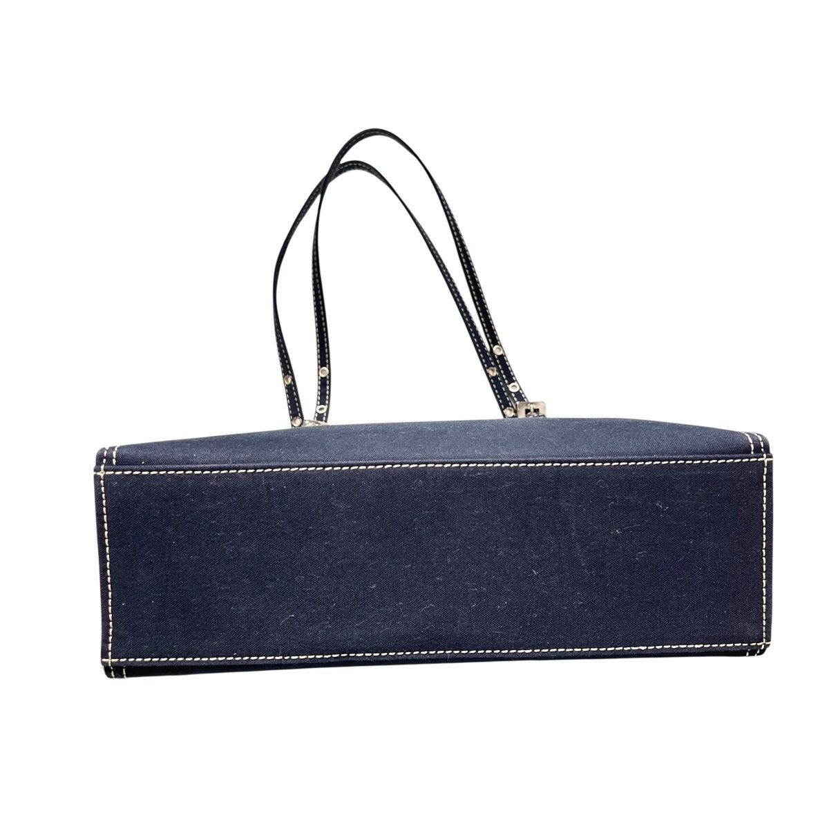 Fendi FFロゴハンドバッグ ネイビーマンマバゲット