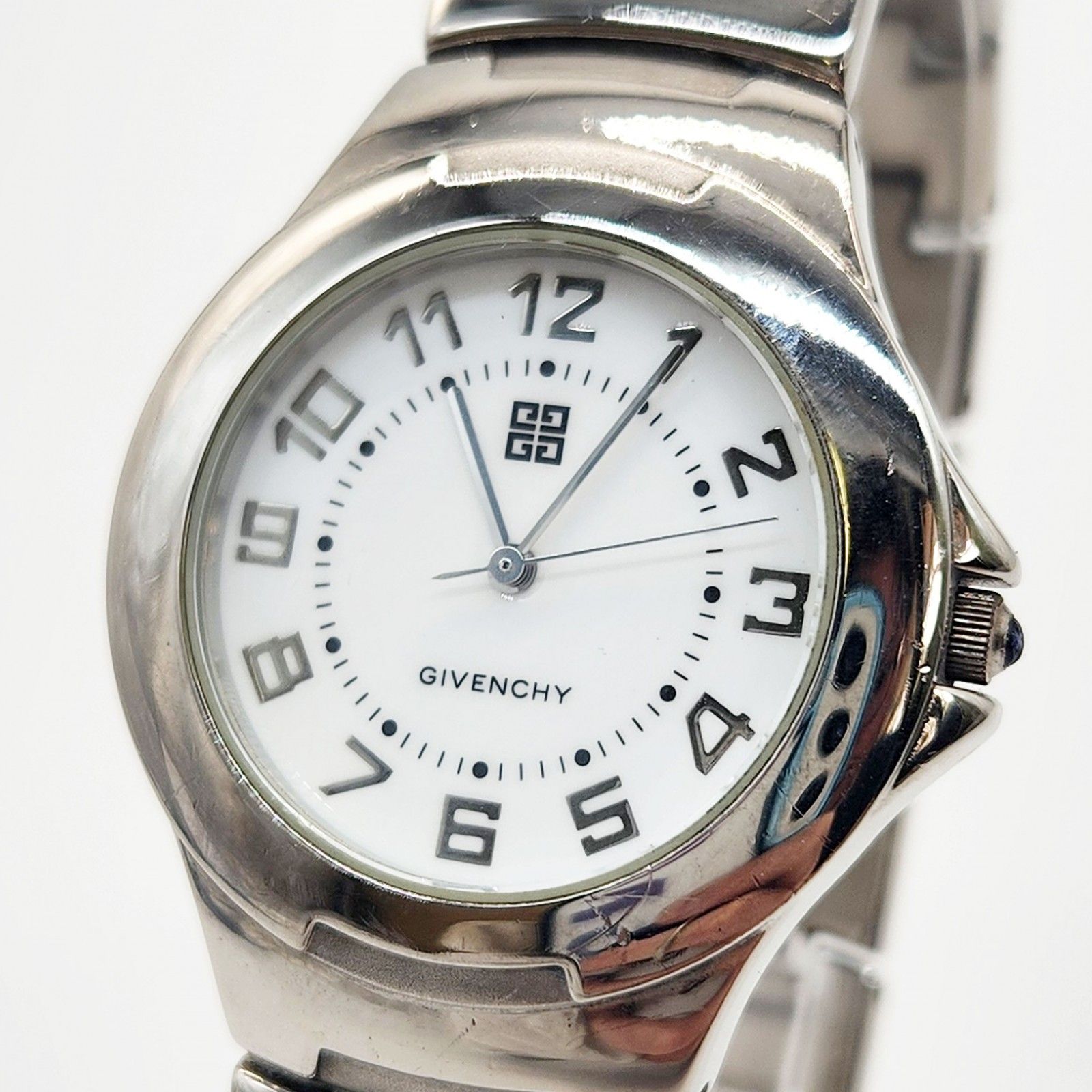 GIVENCHY スイス製クオーツ時計 白 シルバー 電池交換済済み メンズ レディース 日本より
