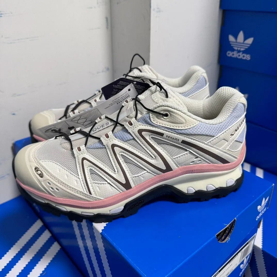 新品未使用   箱付   サロモン  Salomon XT-Q  スニーカー