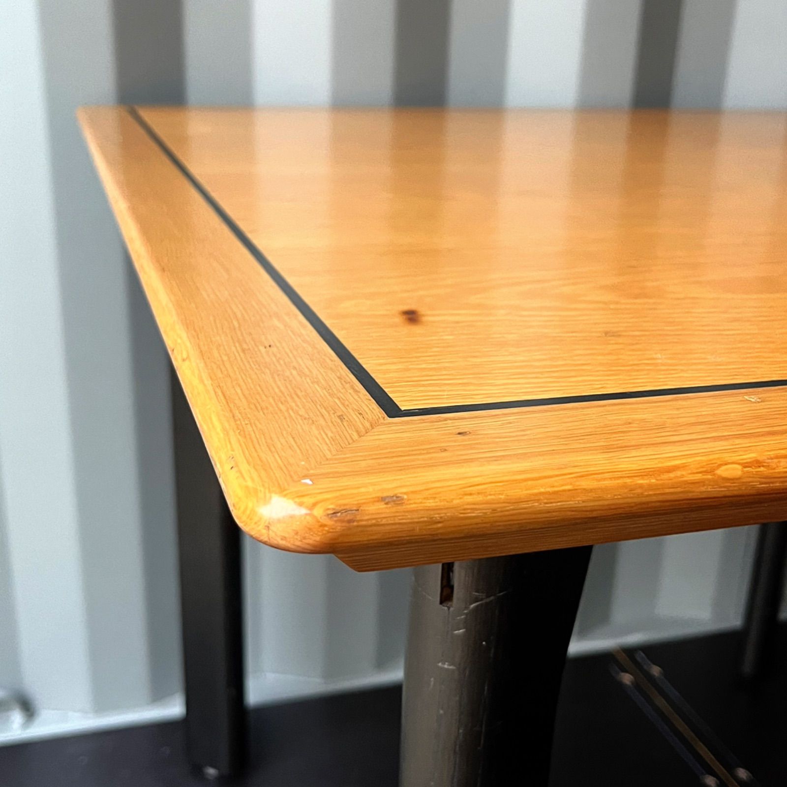 取付無料！天童木工 北欧モダン風正方形ダイニングテーブル