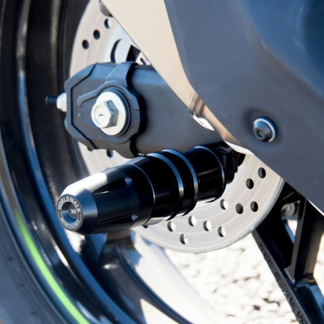 Ninja ZX-4RR ZX-4R SE マフラーガード ZX400P 2023年 マフラー