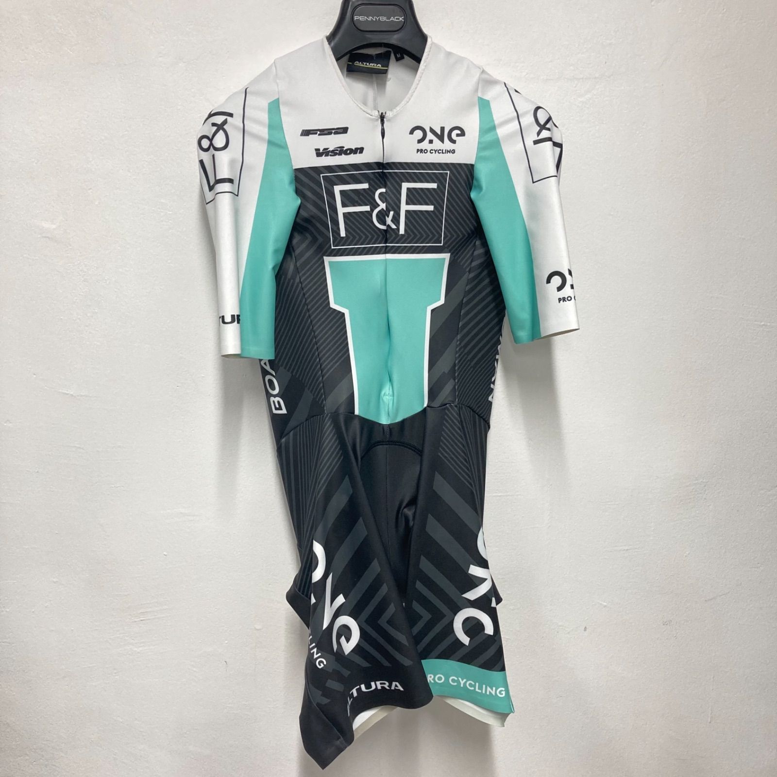 選手支給品 IAMプロサイクリングチーム 非売品 スキンスーツ