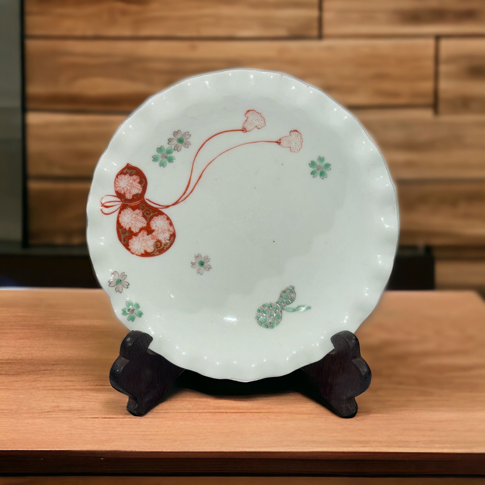 深川製磁 花瓢箪 ひょうたん 盛皿 菊割皿　直径18.5cm
