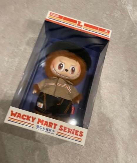 WACKY MART SERIES Lキャラクターぬいぐるみ ラブブ WACKY MART SERIES Lキャラクターぬいぐるみ - メルカリ