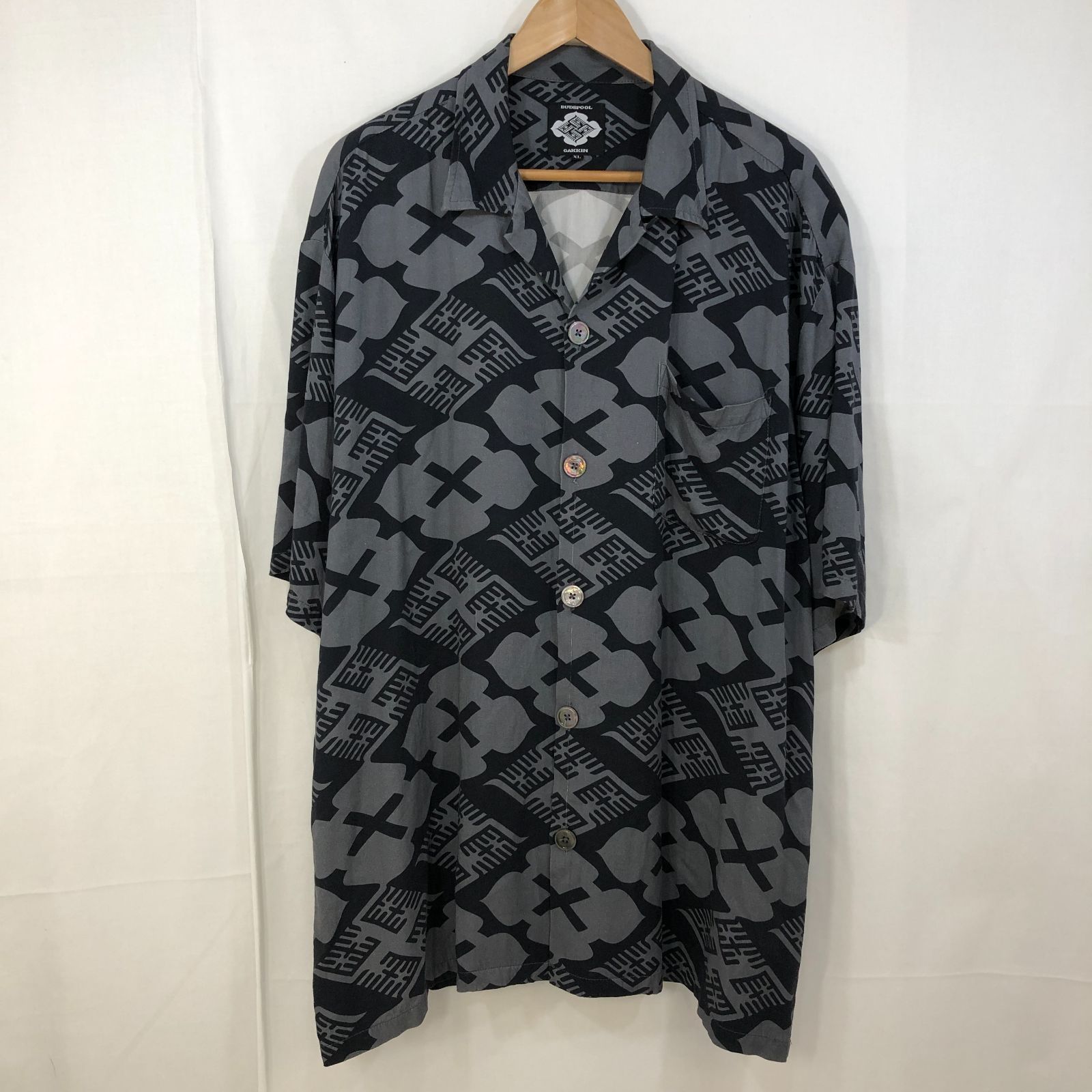 BUDSPOOL×GAKKIN S/S Hawaiian Shirt バッズプール アフロディーテギャング 舐達麻 ガッキン 花罰 アロハシャツ  ブラック XLサイズ - メルカリ