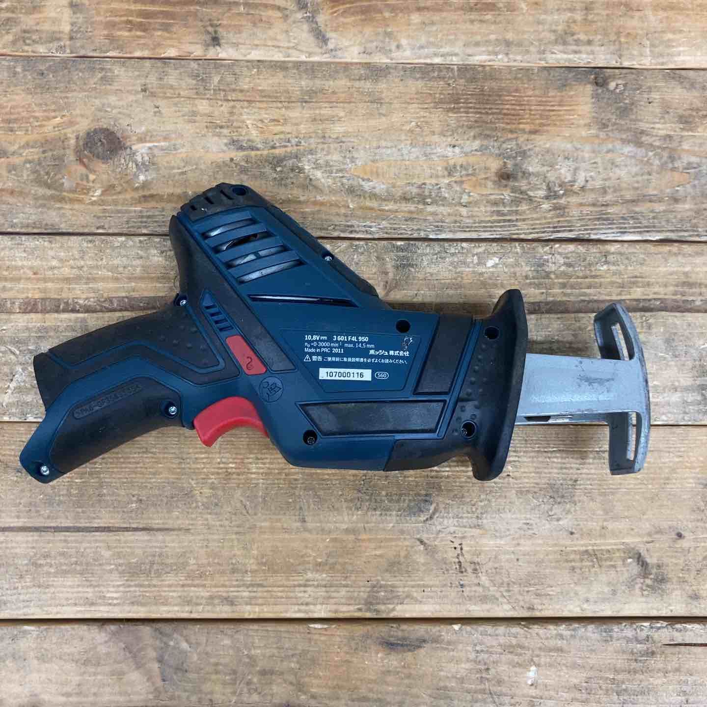 10.8V