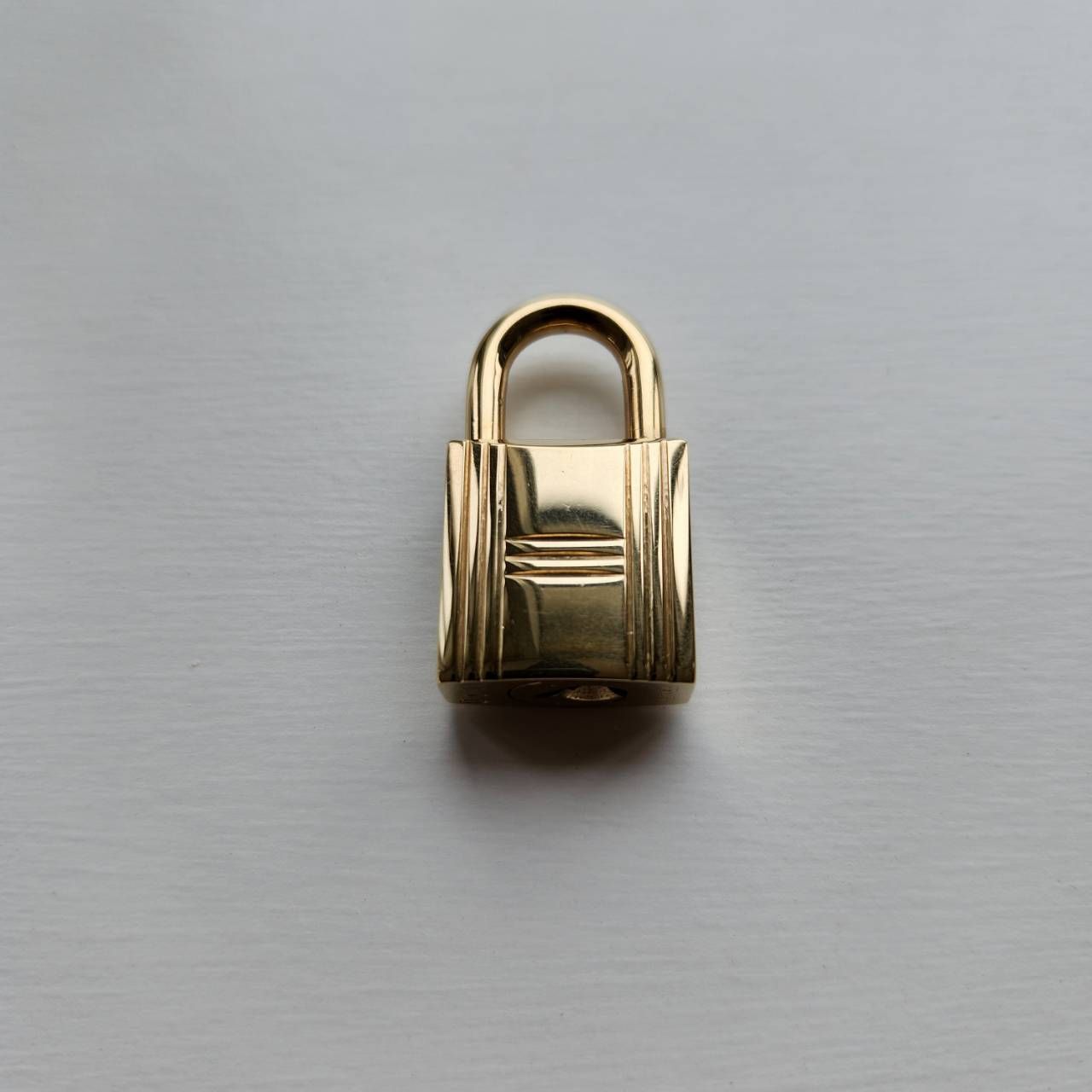 エルメス HERMES カデナ ゴールド used エルメス カデナ Hモチーフ