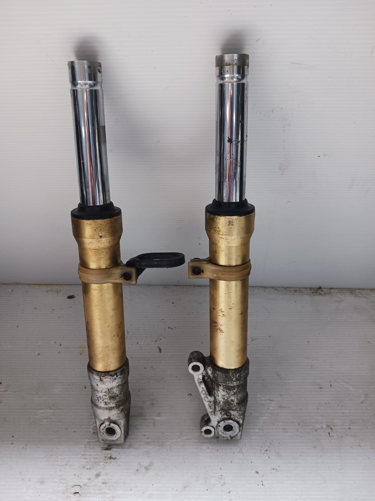 ライブDIO ZX フロントフォーク　金フォーク　AF35 Y57】 AF35 ライブDio ZX 純正 フロントフォーク 金サス フロント