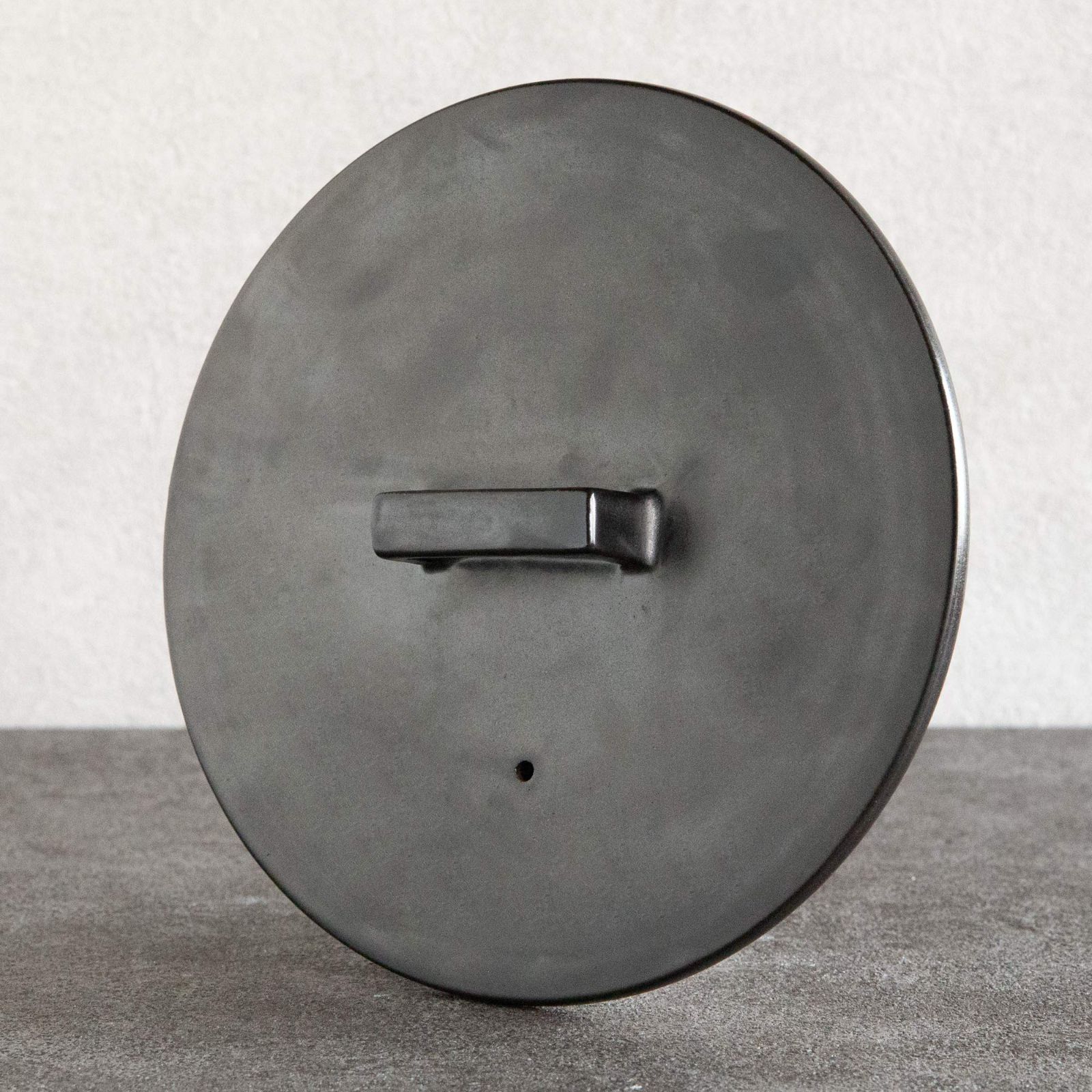 Rikizo 土鍋 ドゥマン 2-3人用 ブラック 直径27×奥行22×高さ12.5cm 1.75l 日本製 R-883211 Rikizo 土鍋 ドゥマン 2-3人用 ブラック 直径27×奥行22×高さ