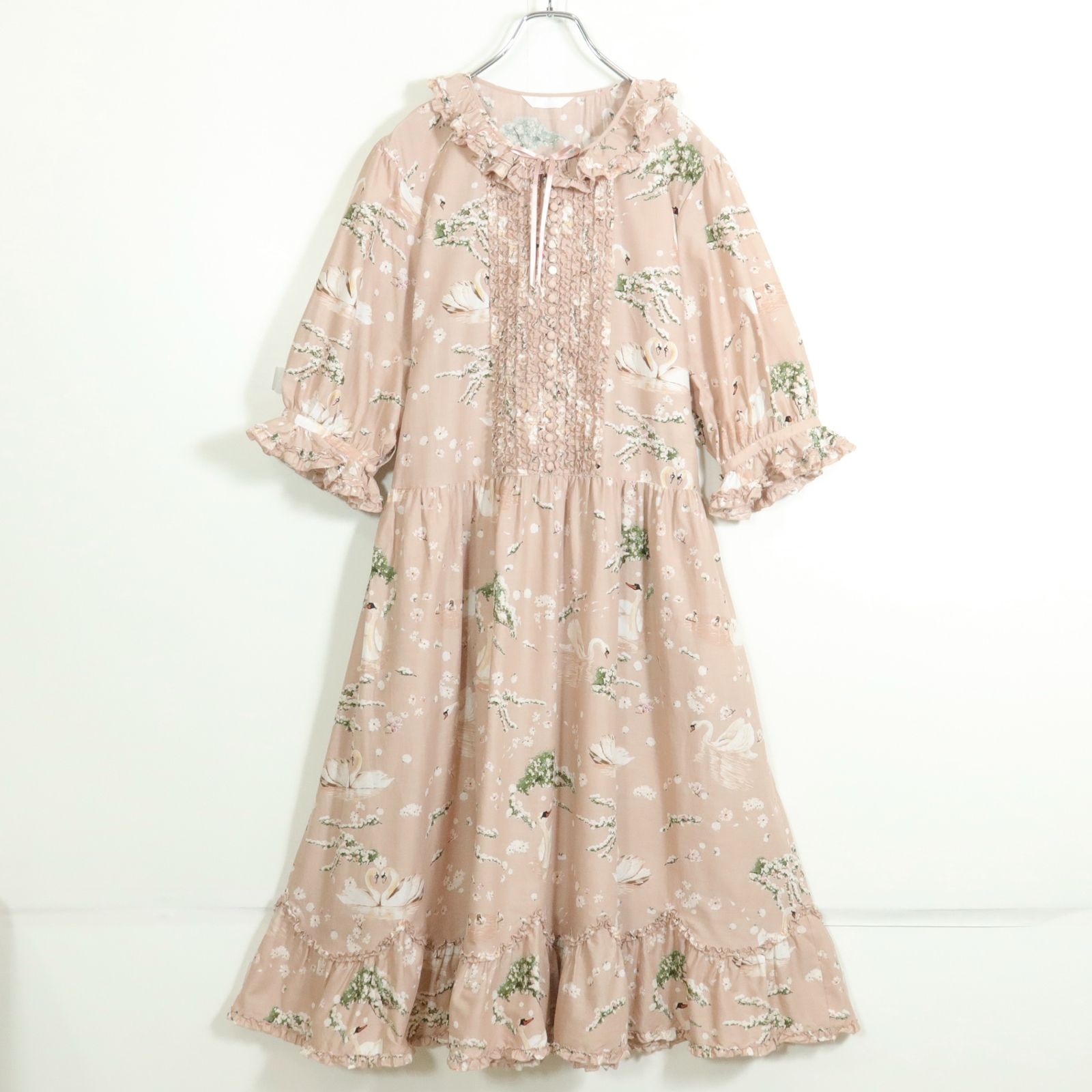 美品ピンクハウス　SWANLAKEワンピース 極美品！】ピンクハウス☆2025早春カタログ掲載！SWAN LAKE柄ミディ