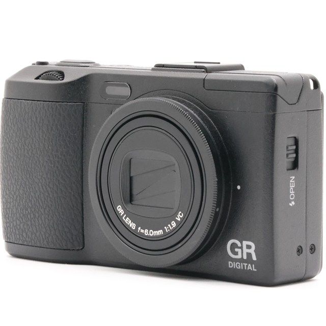 RICOH GR DIGITAL IV｜高性能コンパクトデジタルカメラ｜GR LENS 28mm F1.9搭載｜高速AF×手ブレ補正×クラシカルデザイン