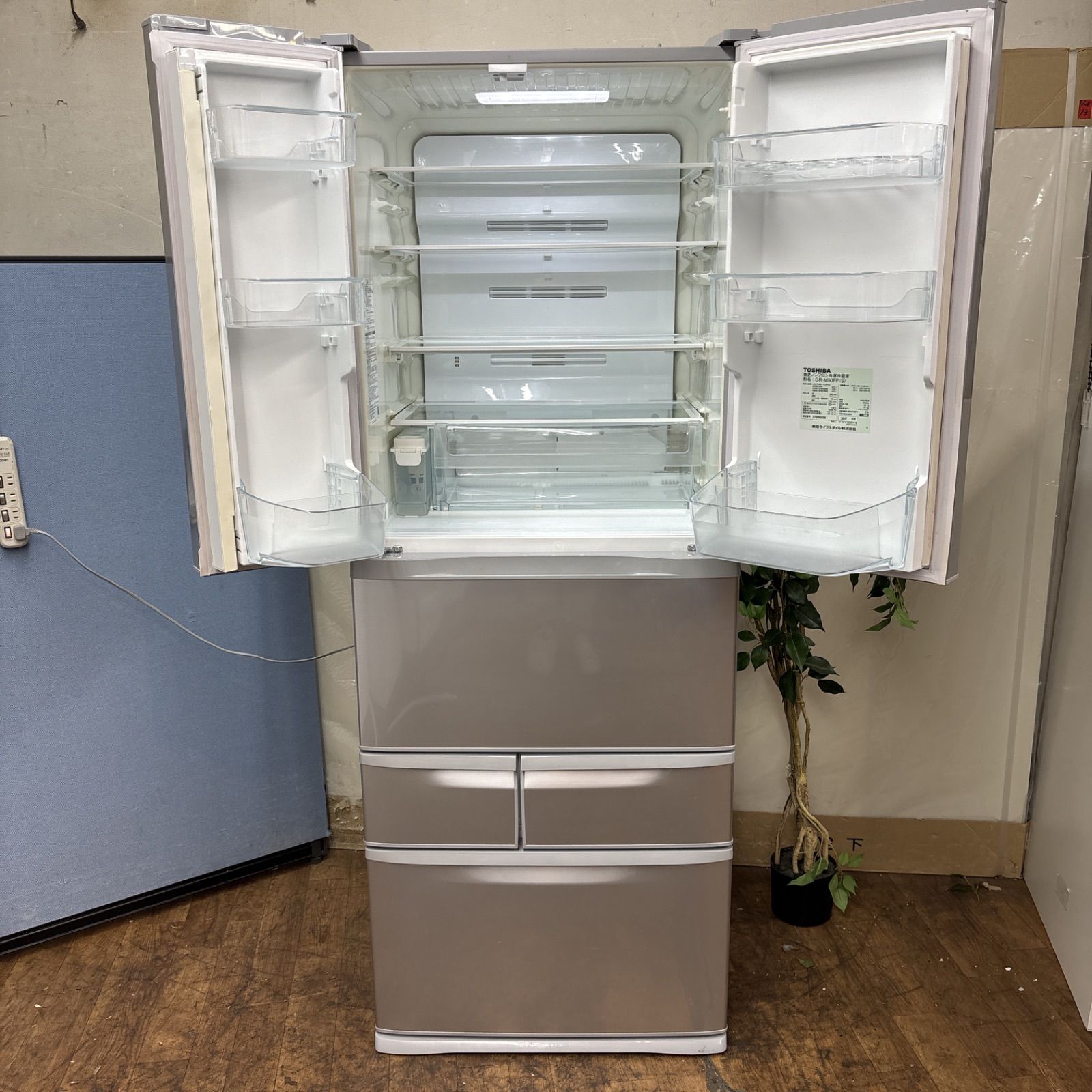 配送設置まで/東芝VEGETA美品6ドア冷蔵庫 配送設置まで/東芝VEGETA美品6ドア冷蔵庫 TOSHIBA 【配送設置