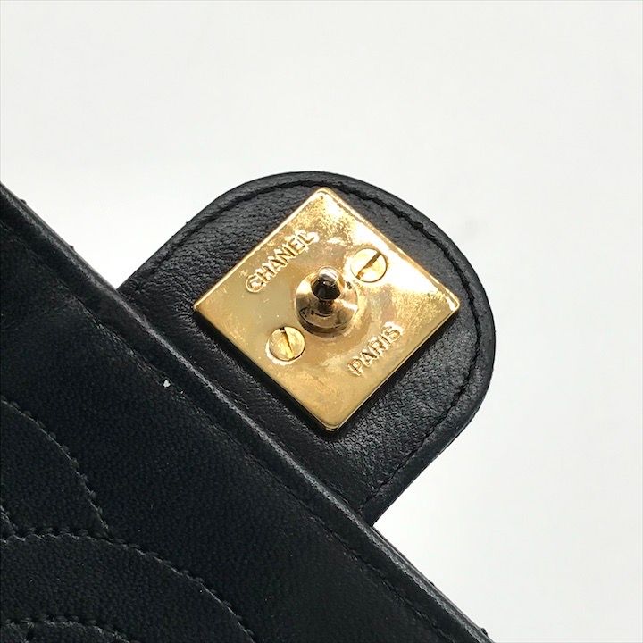 美品 CHANEL シャネル ココマーク プッシュロック ラムスキン チェーン  