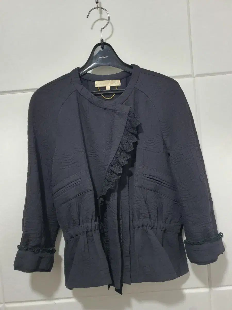 ヴァネッサ ブルーノ VANESSABRUNO ジャガード アシンメトリー フリル ショート ジャケット