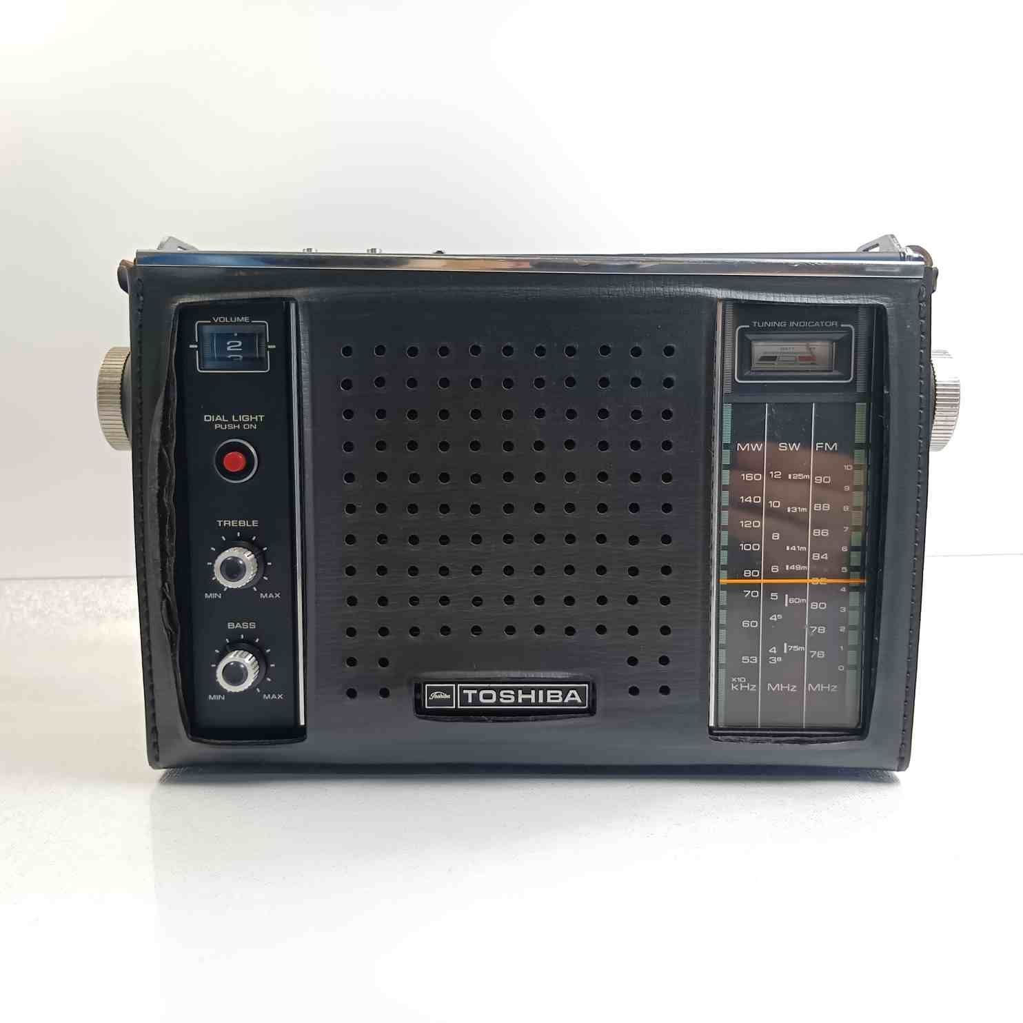 TOSHIBA 東芝 ラジオ RP-750F 3バンド FM MW SW 昭和レトロ