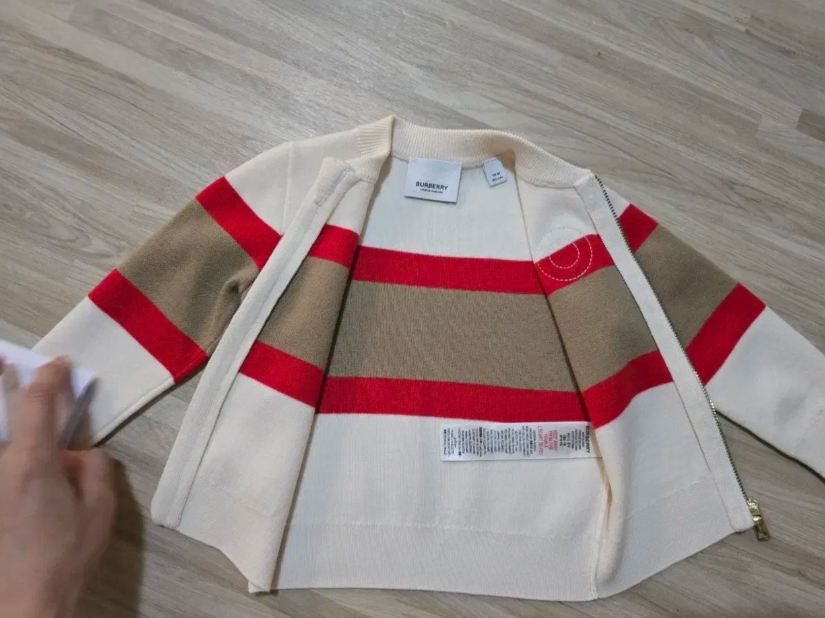 BURBERRY