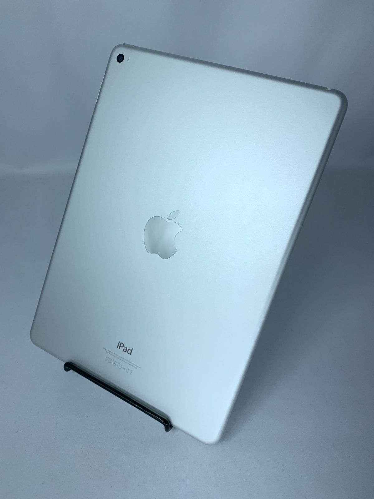 【中古・バッテリー劣化】Apple iPad Air 第2世代(2016) Wi-Fiモデル 32GB シルバー MNV62J/A
