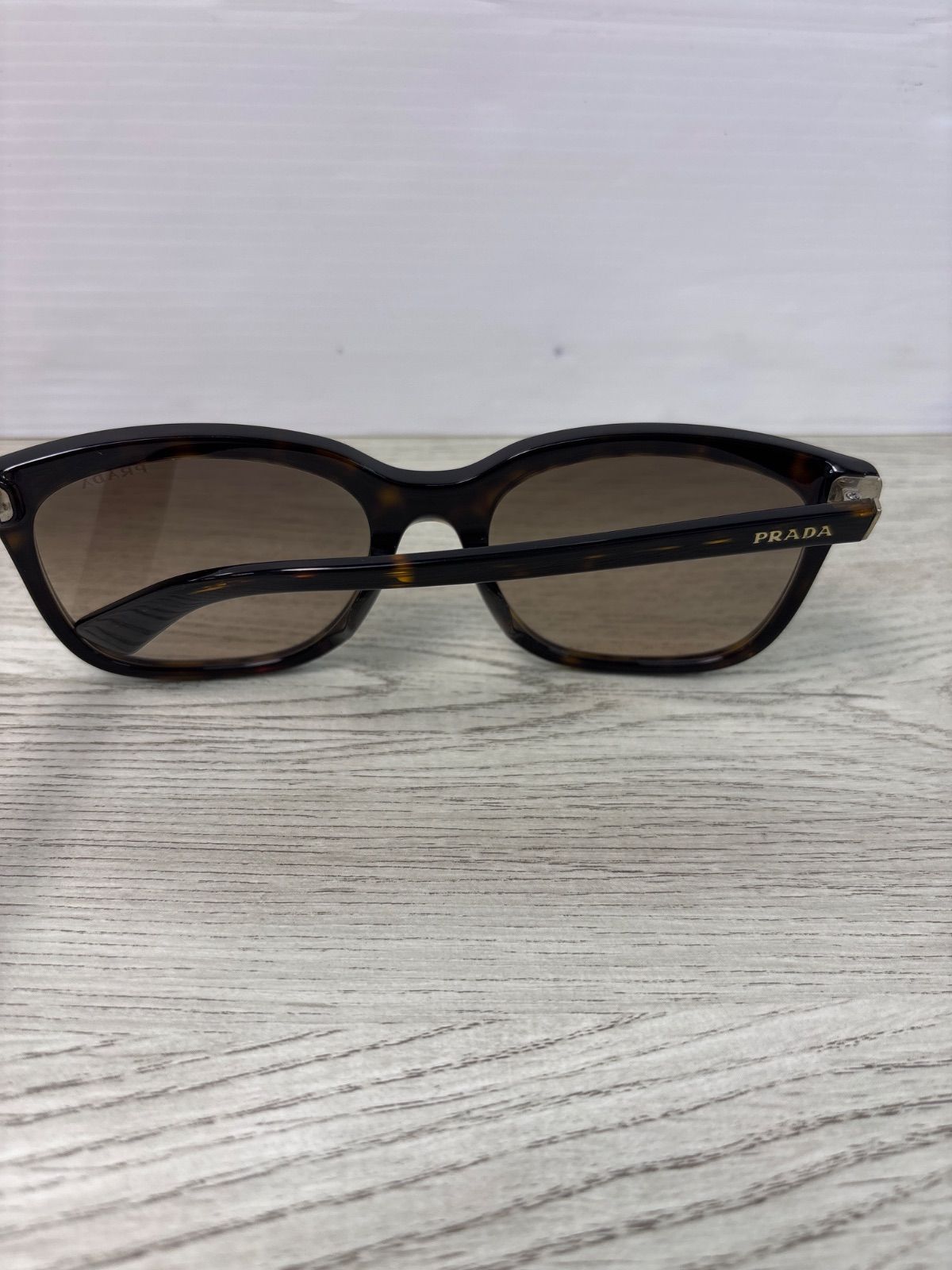 PRADA プラダサングラスSPR12R-F - メルカリ