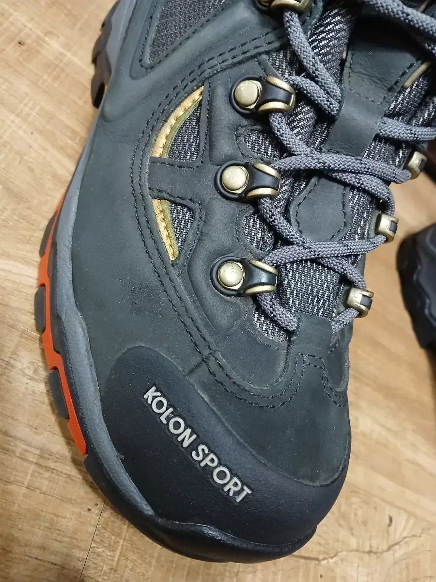 ゴアテックス 登山靴