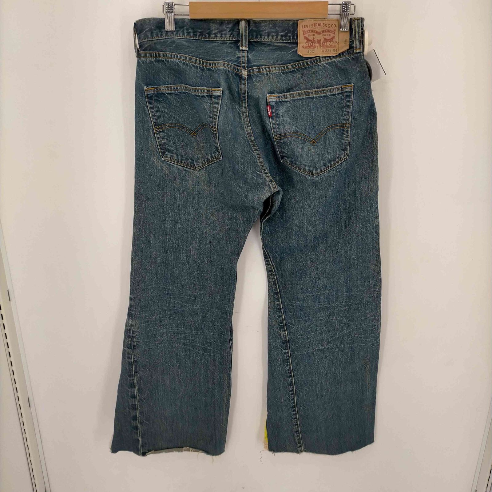 Levis(リーバイス) 501 ボタンフライ フレアデニムパンツ リメイク加工-