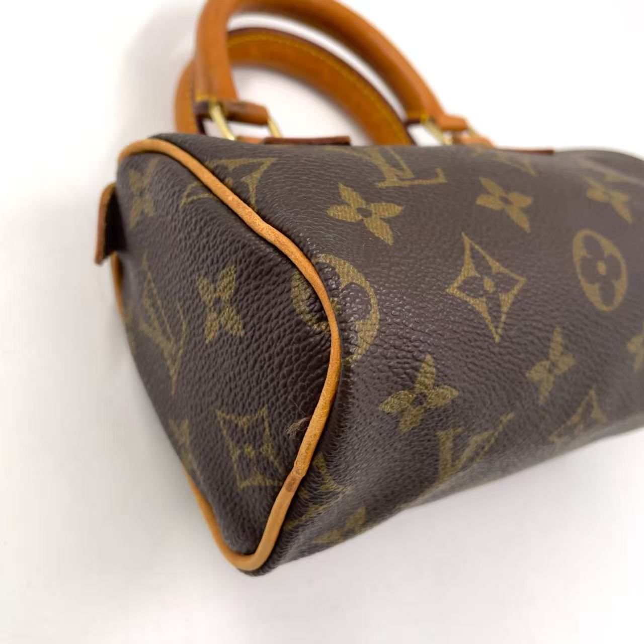 モノグラム モノグラム