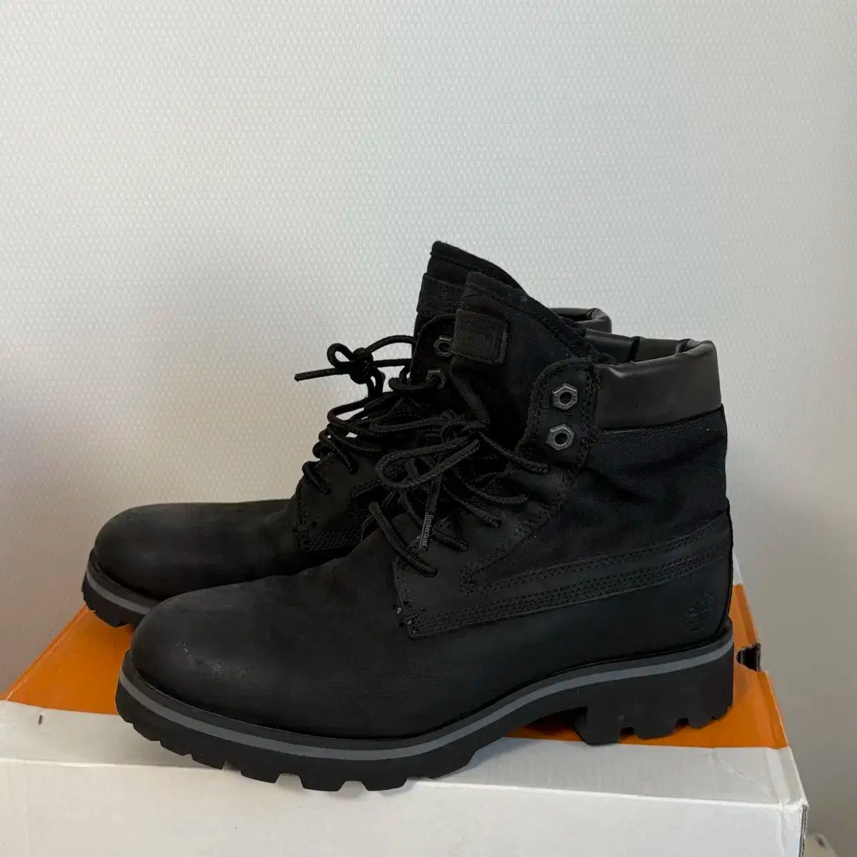Timberland ティンバーランド 6 インチ ロー 部族